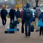 barbat cazut mort din picioare azi in cartierul dacia pe trotuar nu s a mai putut face nimic pentru el 6916e99f6c9ff