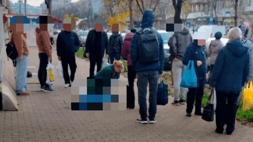 barbat cazut mort din picioare azi in cartierul dacia pe trotuar nu s a mai putut face nimic pentru el 6916e99f6c9ff