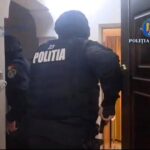 barbat suspectat de pornografie infantila ridicat de procurorii diicot victima este o fetita de 13 ani 6926cd3c33831