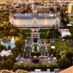 devhub companie romaneasca de software si a extins prezenta in palas iasi si iulius town timisoara si continua procesul de recrutare 690b7073d4a6c