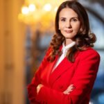 editie exploziva la televiziunea poporului anca alexandrescu fata in fata cu laurentiu botin video live text 6920b5a56e9f6