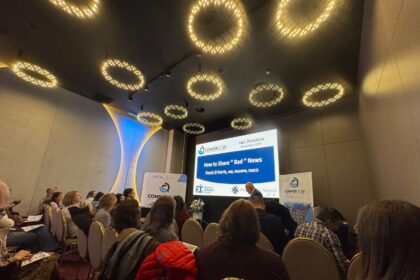 fac asta de zeci de ani de fiecare data simt un nod in gat cum se pregatesc medicii oncologi sa transmita pacientilor vestile proaste conferinta la iro iasi 691e7dff5d119