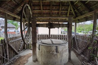 facturi de 13 000 de lei pentru apa din propria fantana apavital acuza consum clandestin localnicii sesizeaza opc si apeleaza la avocati 691337a76eb6d