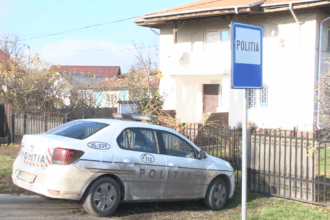 fetita violata inca de la varsta de 7 ani de catre fratele mai mare mama fetitei nu a banuit nimic timp de 5 ani 6924725327f44