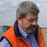 firmele lui dorinel umbrarescu contesta la cnir contractul pentru primul tronson al autostrazii a8 targu neamt iasi ungheni 69136c71879b5