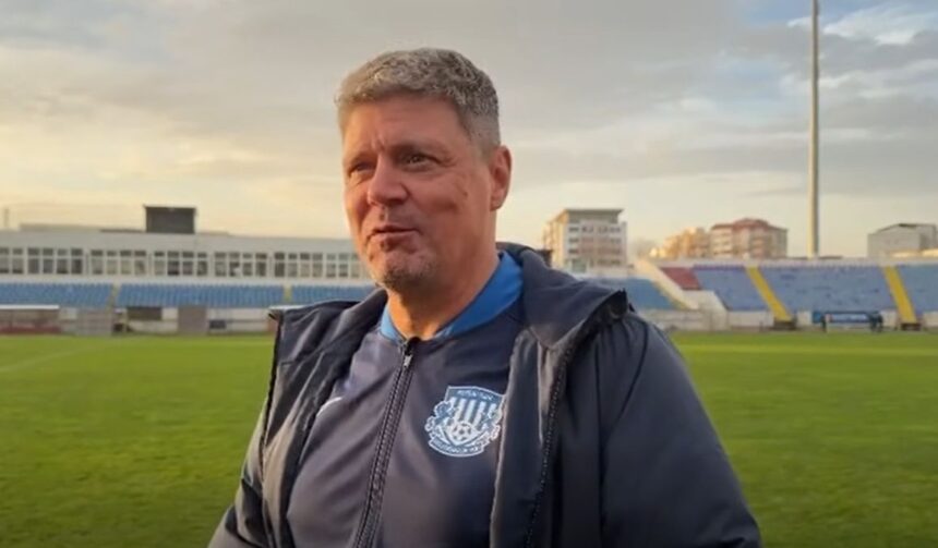 fotbal meci tare azi in copou cu buzunarele rupte poli se confrunta cu barcelona romaniei o trupa ce a venit la iasi ca o echipa mare 692507993c0fe