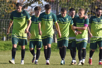 fotbal sansa pentru usv iasi de a iesi din zona rosie a clasamentului si miroslava joaca dar in deplasare meciuri multe azi si maine 691fcf77974cf