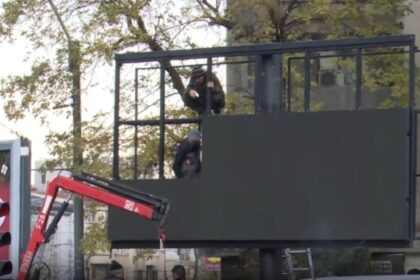 fugarul ghita legaturi cu firma care detine panourile publicitare instalatie de facut bani romanii parcheaza el incaseaza 692774c64c6c2