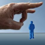 incep concedierile sute de oameni ajung pe drumuri angajatii din energie si minerit se pregatesc de greva foamei 6924176fd77b8