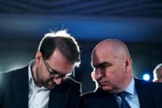 lovitura pentru fritz seful rezistentilor procesul cu ani ajunge la curtea de apel iar edilul ar putea fi dat afara din primarie 6929b366096be