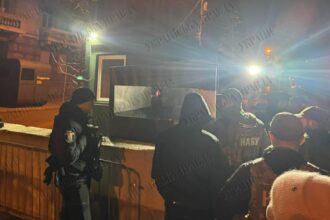 megadosarul de coruptie zguduie ucraina procurorii descind in biroul sefului administratiei lui zelenski foto 69294cfbd1fda