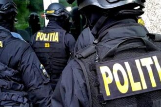 perchezitii la iasi si alte judete in cazul unui afacerist care vindea carne de pui cu salmonella dupa ce ar fi dat spaga sa scape de controale 690b150dec39b