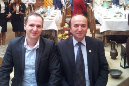 politistii din iasi au declansat cercetari in cazul lui alxexandru toader dupa dezvaluirile reporter fiul fostului ministru al justitiei acuzat ca a hartuit sexual doua studente 69243cc25885c