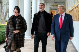 ronaldo aparat de sora sa mai mare dupa vizita starului portughez la casa alba sunteti niste ipocriti 6922f4b9196c0