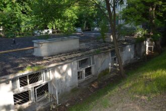 s a lansat licitatia pentru modernizarea salii de sport din campusul central al universitatii cuza inchisa de zece ani 691e817505d1f