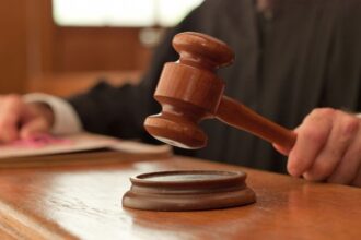 sapte membri ai retelei de trafic de persoane din pacuret trec din arest preventiv in arest la domiciliu 69287a0215f63