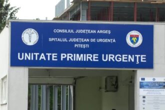 scandal la spitalul judetean arges un barbat a agresat agentii de paza si a spart mai multe geamuri 69241d0d3d051