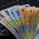 scandal urias salariile ar putea fi taiate cu 10 medicii fac scut impotriva lui bolojan si pregatesc o greva fara precedent 692419af1b1d8