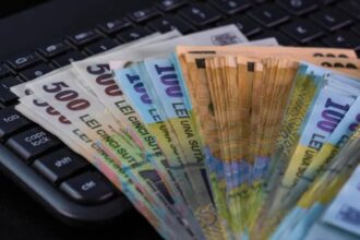 scandal urias salariile ar putea fi taiate cu 10 medicii fac scut impotriva lui bolojan si pregatesc o greva fara precedent 692419af1b1d8