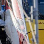 scene de groaza intr un tren din marea britanie zece pasageri injunghiati marturiile disperate ale victimelor 69086d4addb66