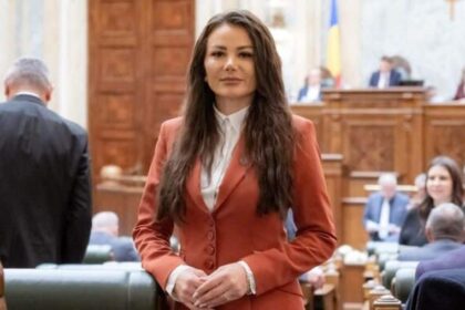 senatoarea pot valentina aldea a fost atacata in plina strada si batuta surse ar fi fost lovita de o sotie geloasa 69208402e4d21