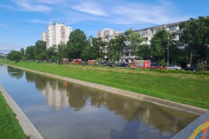 tragedie a murit tanarul care a salvat o adolescenta cazuta in bahlui 69222745aface