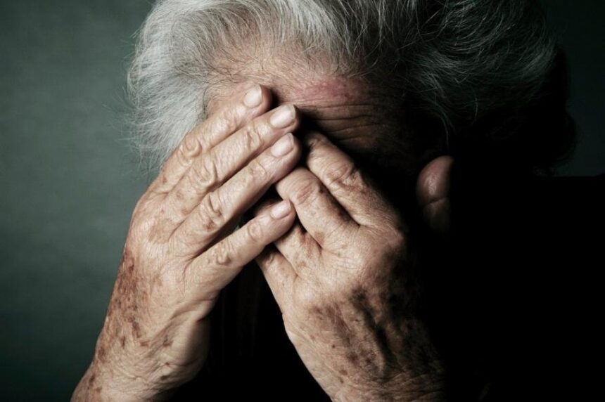 un barbat care si a lovit soacra cu un fier beton a motivat gestul prin faptul ca nu mergea cd ul 690abe83de443