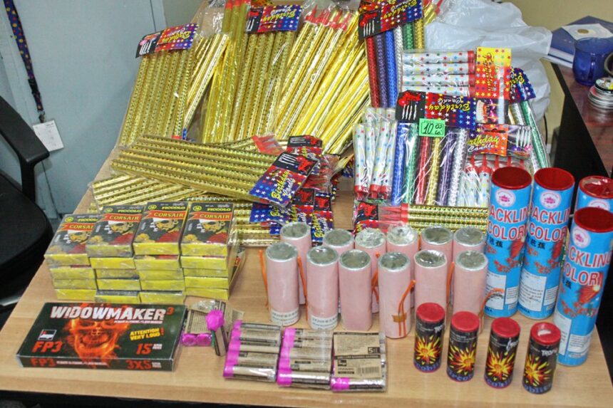 1 600 de kilograme de articole pirotehnice confiscate de politistii ieseni 6953f7f471289