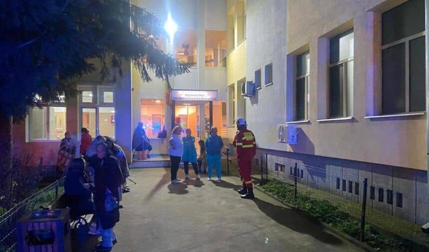 a fost activat planul rosu la spitalul judetean hunedoara incendiu la sectia de psihiatrie 26 de pacienti s au autoevacuat 6936ff2c6ec9d