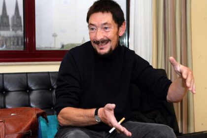 a murit cantaretul britanic chris rea potrivit familiei artistul in varsta de 74 de ani a decedat la spital 694963cbee3b6