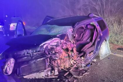 accident grav cu patru raniti in drum spre sculeni 69465fcb246da