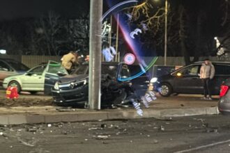 accident grav in municipiul iasi trei persoane necesita transport la spital 694834e44eea5