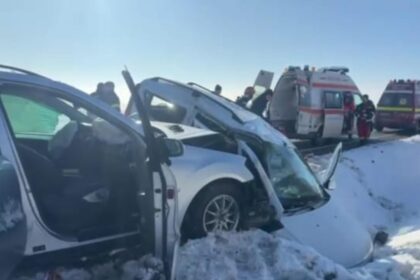 accident mortal in a doua zi de craciun o tanara si a pierdut viata pe o sosea din dolj video 694e7ae4ba350