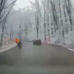 accident mortal in judetul iasi un tanar de 30 de ani si a pierdut viata dupa ce a intrat cu motocicleta intr un stalp din padurea de la madarjac video 694c52b6b3b2c