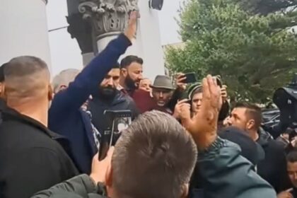 amenda penala pentru un sustinator al lui georgescu dupa ce a chemat fosti detinuti si rezervisti sa ia cu asalt guvernul 69523e0b2d2c9