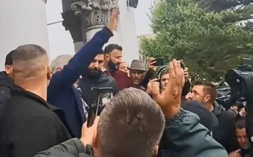 amenda penala pentru un sustinator al lui georgescu dupa ce a chemat fosti detinuti si rezervisti sa ia cu asalt guvernul 69523e0b2d2c9