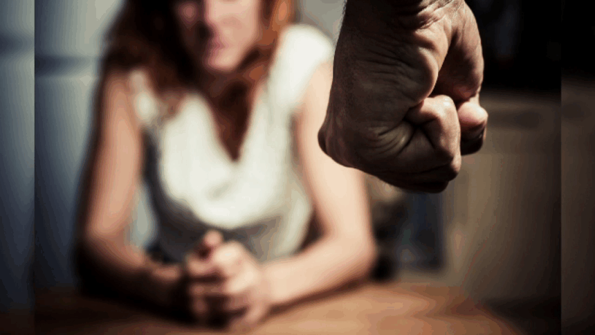 barbat din olt arestat preventiv dupa ce si ar fi batut partenera pana a bagat o in spital 692cd8fa380f3