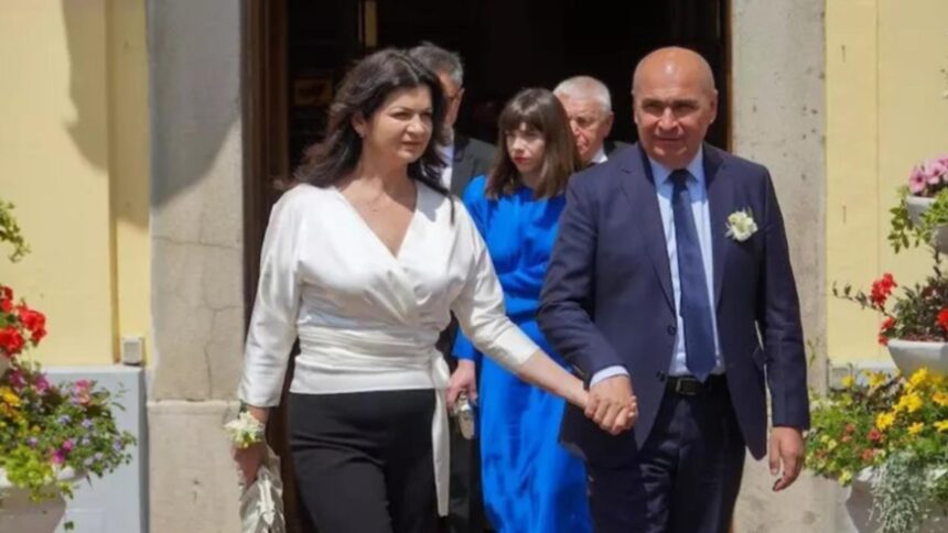 bolojan o contrazice pe ioana dogioiu purtatoarea de cuvant a guvernului nu m am insurat 6942a34c744cf