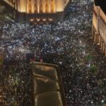 bulgaria sta pe un butoi de pulbere zeci de miin de oameni nemultumiti de masurile fiscale cer in strada demisia guvernului video 693a5589a8c51