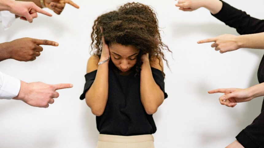 capcana epuizarii cand viata se transforma intr un to do list si autoperfectionarea devine o povara 692d86b64ab37