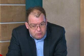 cardiologul dan tesloianu si doctorita andreea ursaru o colaboratoare apropiata obligati sa intre in teren pentru confruntarea cu judecatorii 694b4d828e985