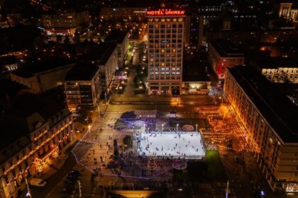 cat costa accesul la patinoarul din piata unirii elevii si copiii cu dizabilitati pot beneficia de gratuitati 69425d06477a4