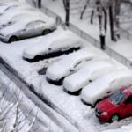 ce obiecte nu ar trebui pastrate in masina iarna greseala colosala pe care majoritatea soferilor o fac 69523e2dd45e3
