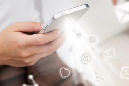 cea mai periculoasa retea de socializare in loc sa ii ajute pe dependenti sa isi rezolve problemele le agraveaza 6930a00014d95