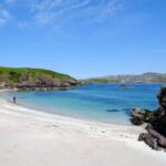 cel mai dorit loc de munca in 2026 paznic pe o insula izolata din europa cu un salariu de 30 000 de euro pentru sase luni 694d1c93ebf93