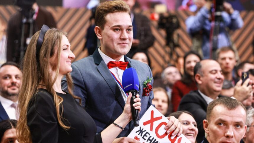 cerere in casatorie la conferinta lui putin reactia neasteptata a presedintelui rus video 69455db0bfa73