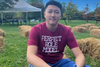 chinezul care a intonat imul romaniei de ziua nationala video 692d9f8232c54