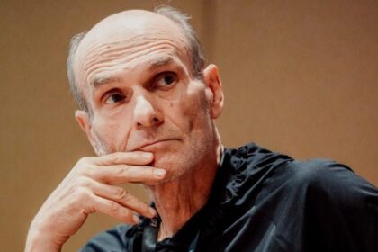 cristian tudor popescu da de pamant cu nicusor dan presedintele nostru ma face sa ma doara mintea 69392bebdcb7a