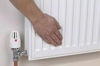 cum sa ai calorifere fierbinti in doar 5 minute specialistii britanici au dezvaluit secretul 6949c50ca0704