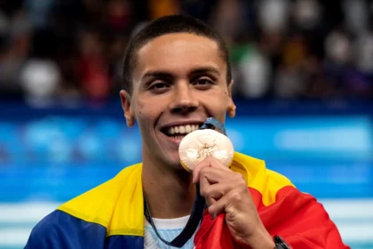 david popovici nominalizat la titlul de cel mai bun sportiv din balcani in 2025 694d2815b848f